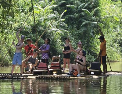 bamboo-rafting-2